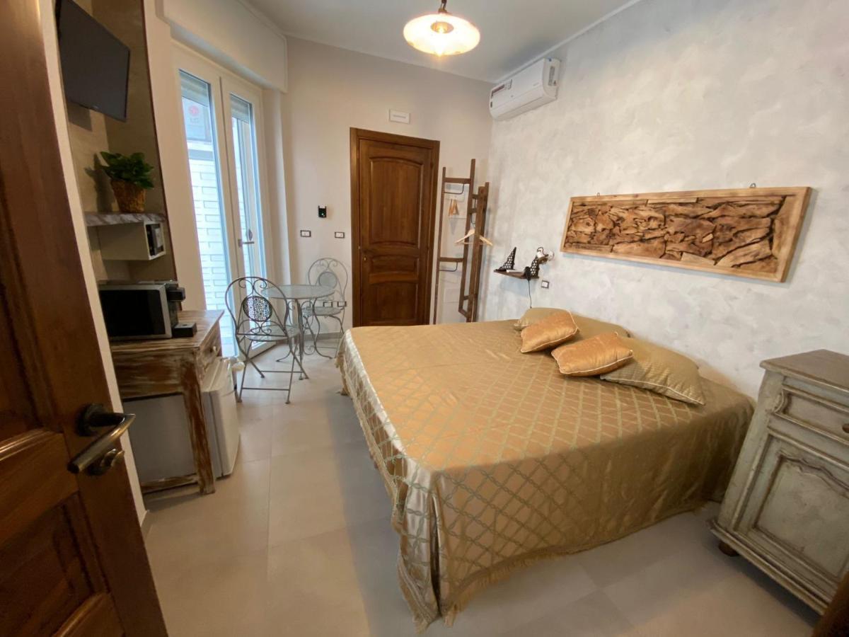 レッチェ La Fontanella Bed & Breakfast エクステリア 写真